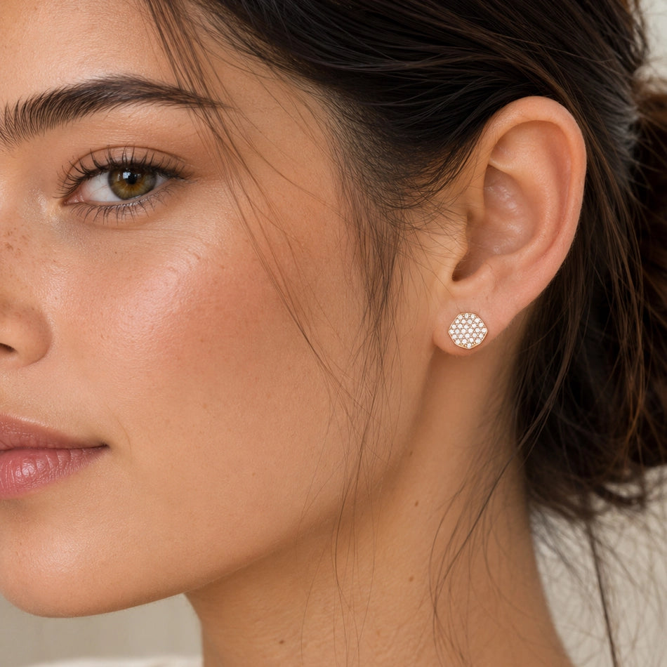 Clear Wavy Disc Earrings