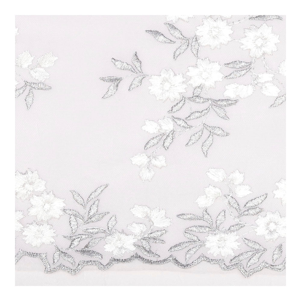Tallit Set- Silver and White Embroidered Flowers