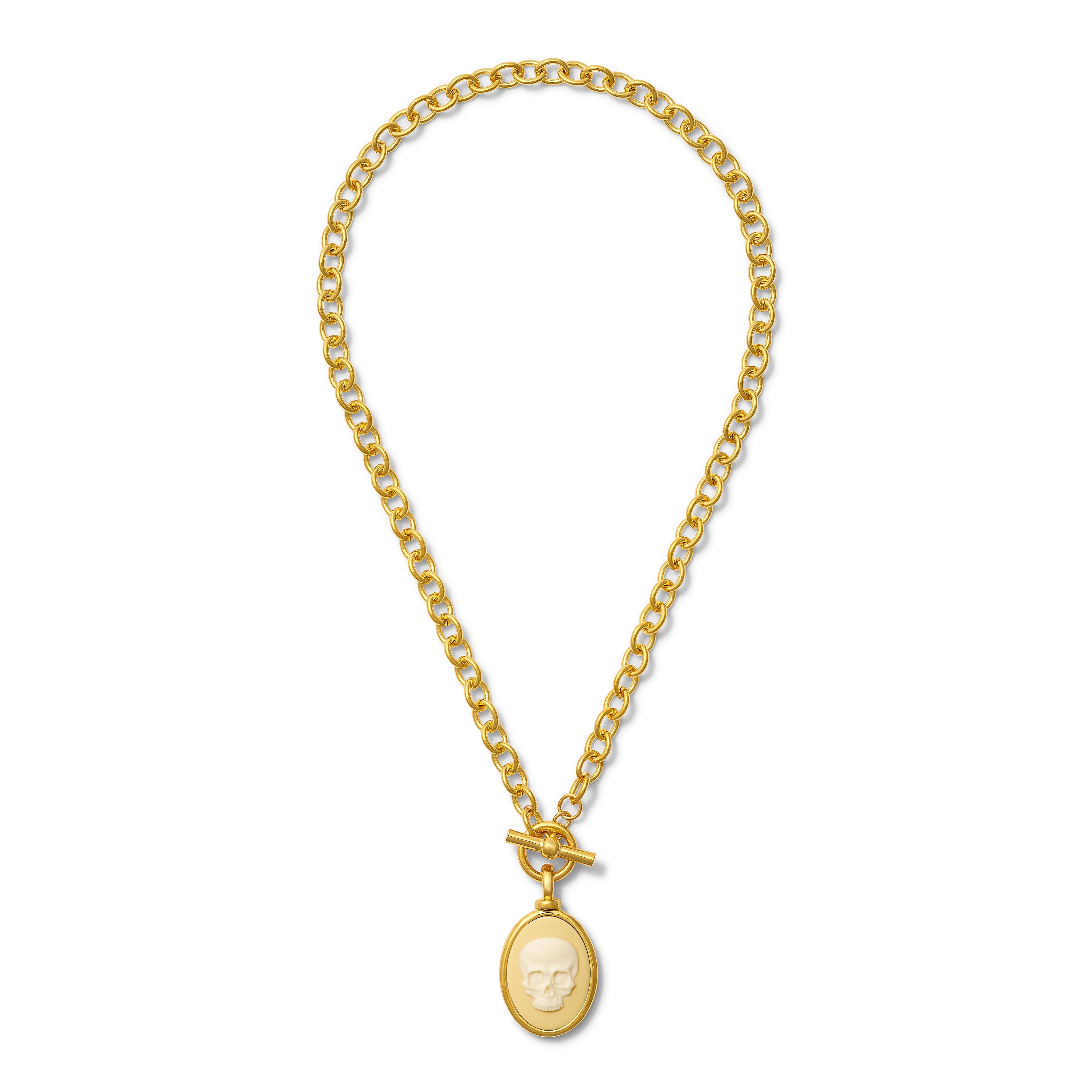 Ivoire Skull Pendant Necklace