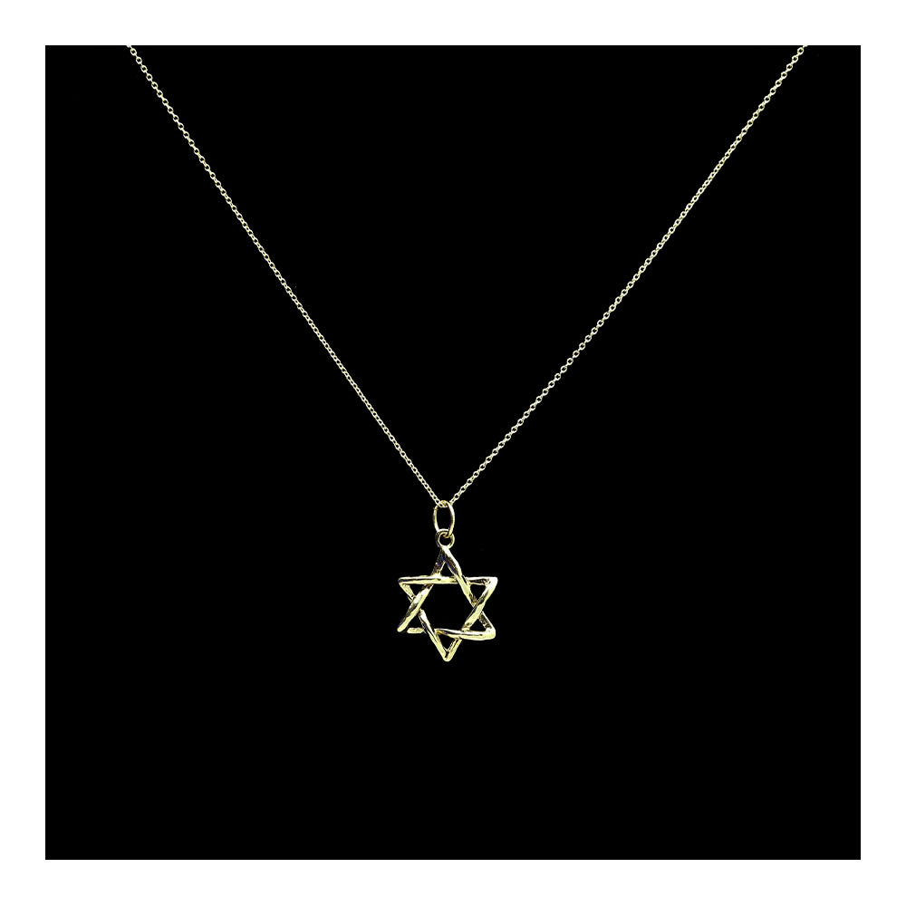 Woven Star Small 14K Gold Necklace