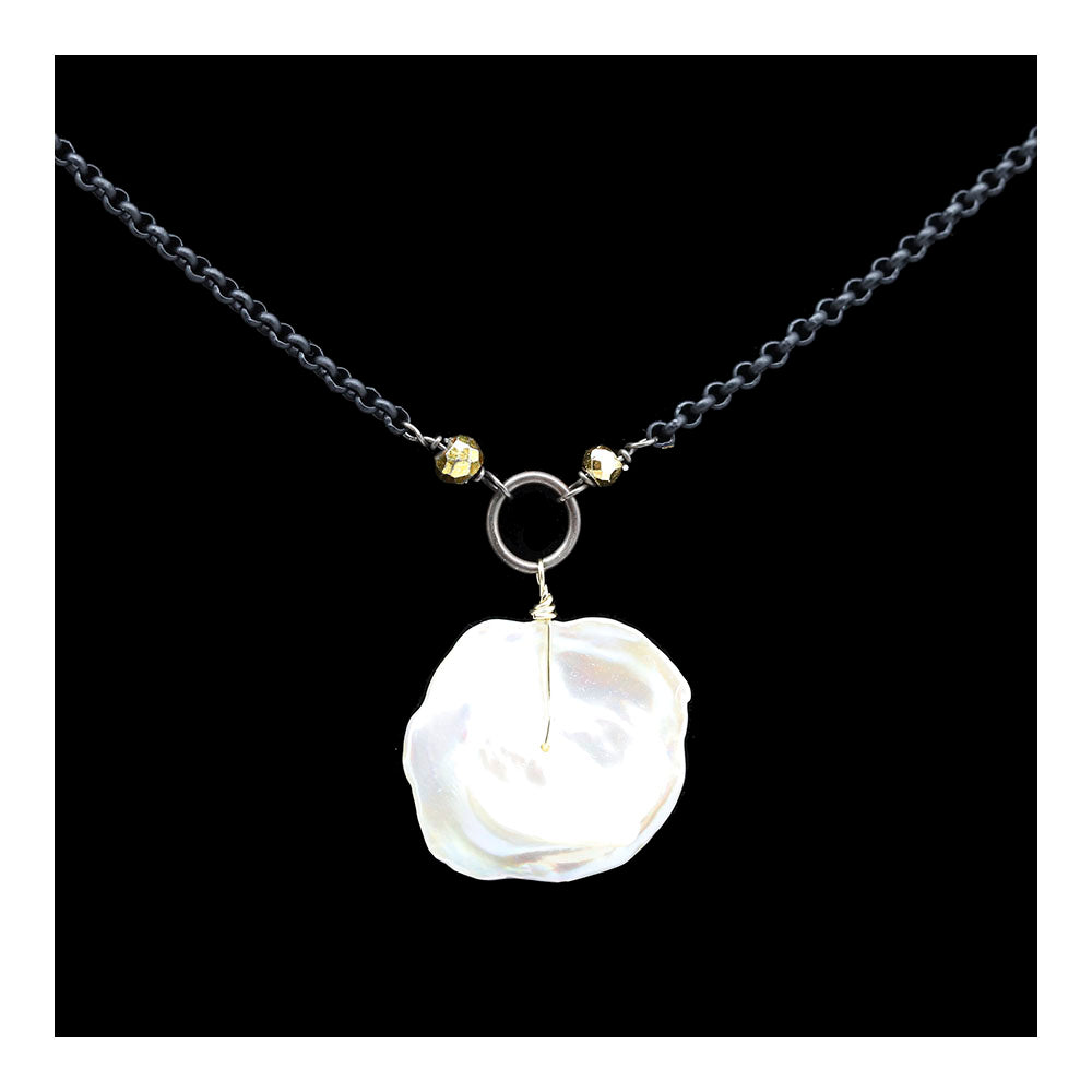 White Lilypad Pearl Ox Necklace