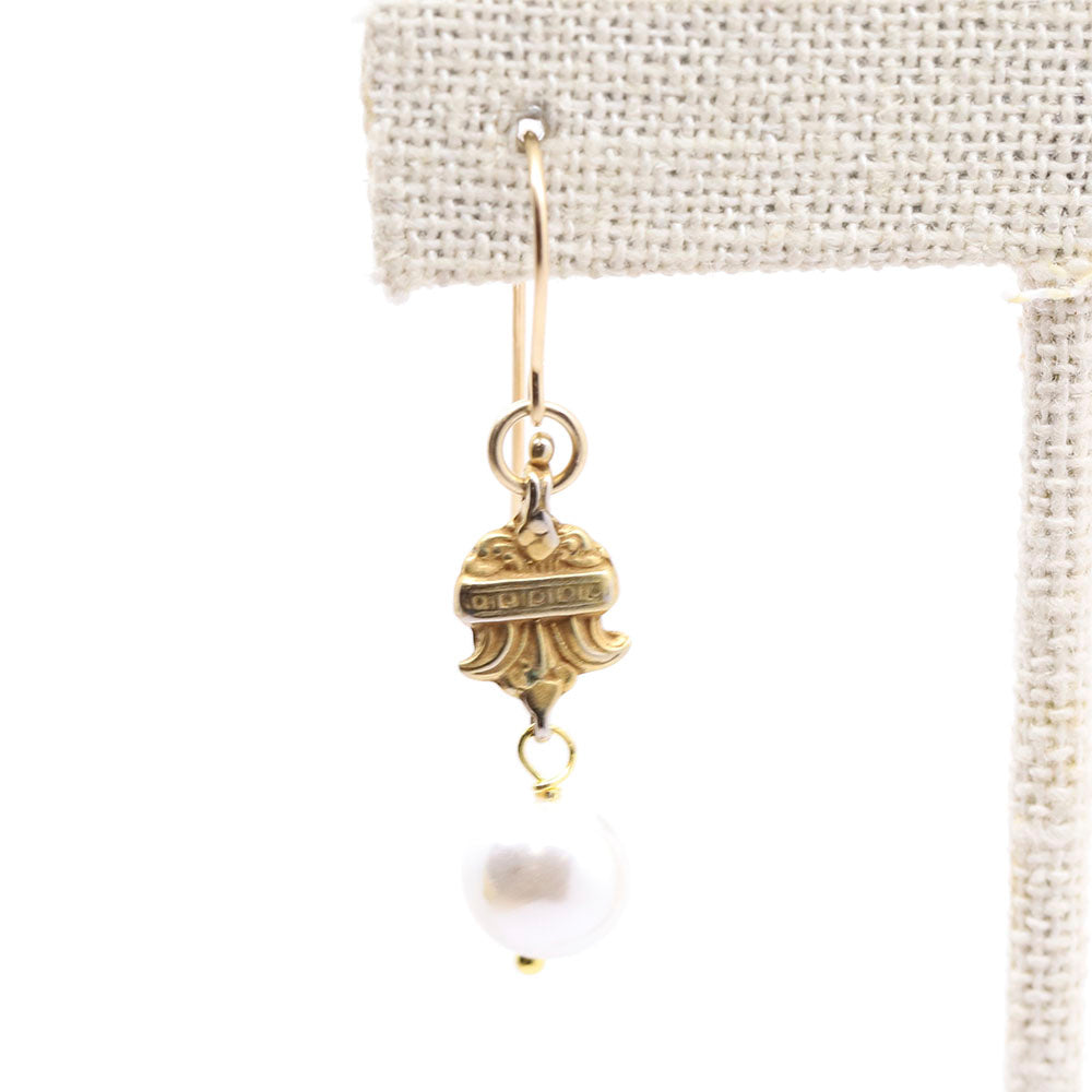 Shield Top Earrings with Pearl