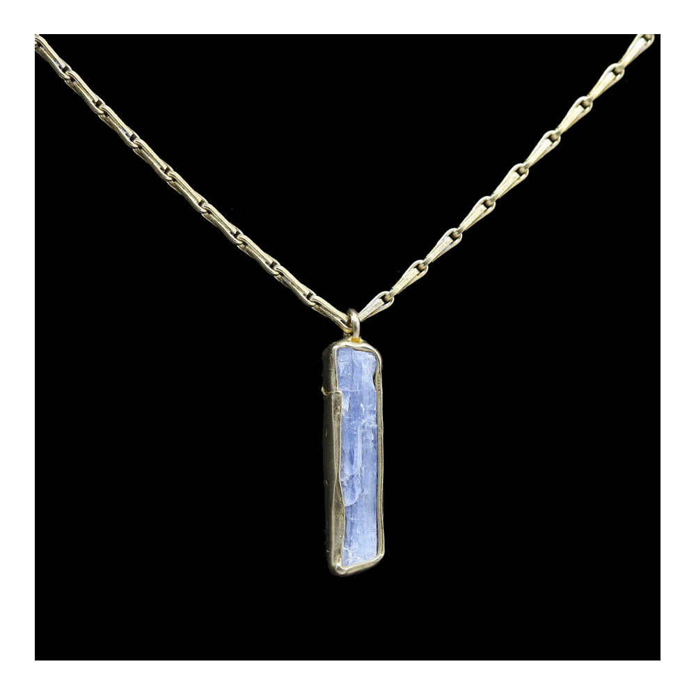 Guardian Pendant - Kyanite