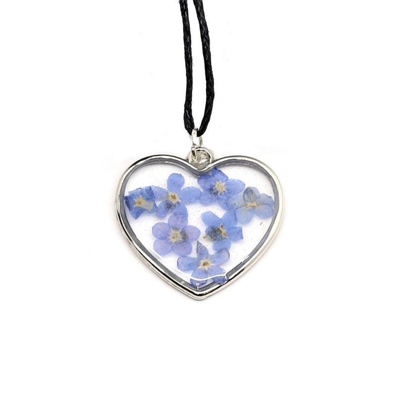 Pendant with Forgetmetnot Flowers Captured in Resin