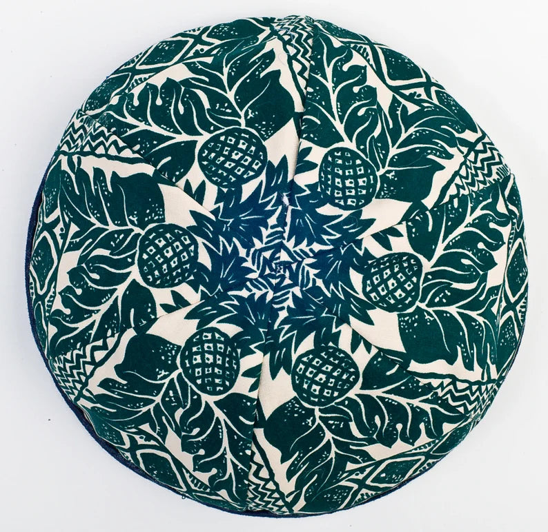 The Uncommon Yarmulke: Fun, Easy and Spiritually Loaded Little Jewish Hats