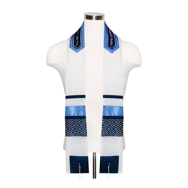 Tallit and Bag Ivory Wool with Blue Diamonds